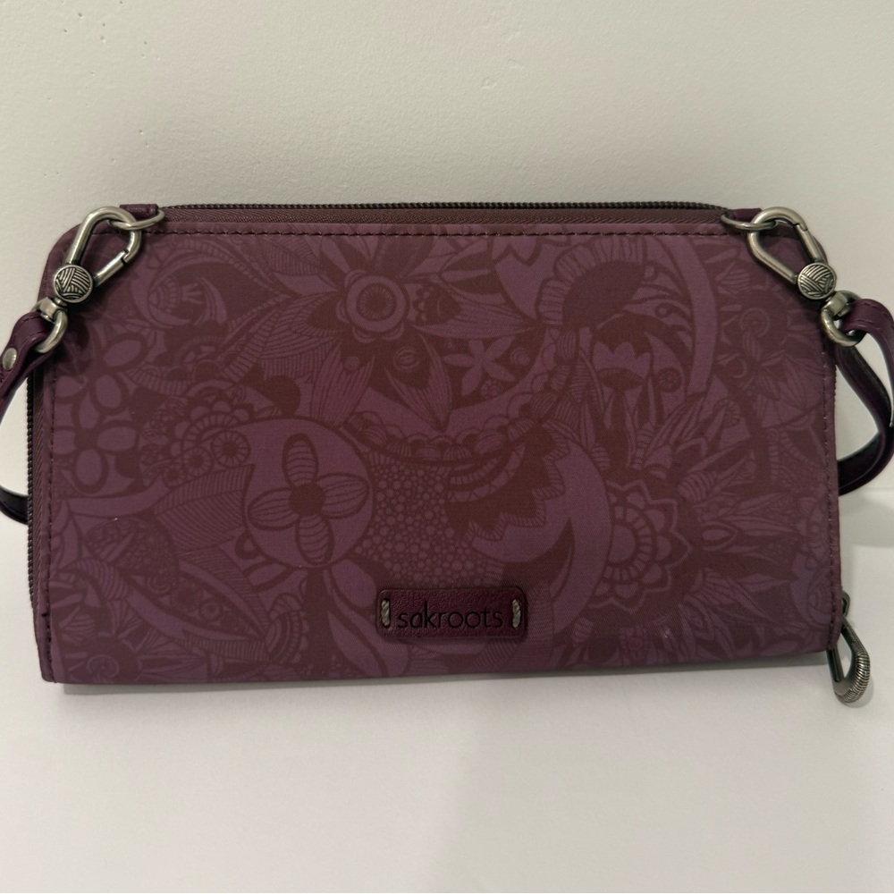 Sakroots Eco Twill Floral Crossbody Phone Wallet Handbag in Plum Purple EUC